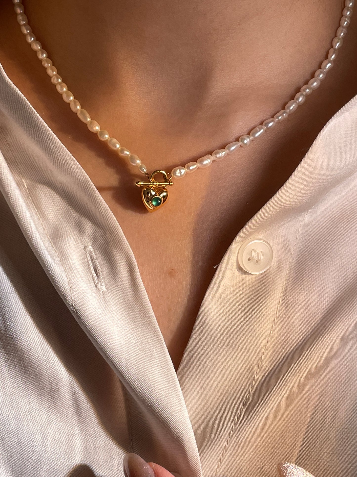Emily Heartlocked Pearl Necklace 🔒