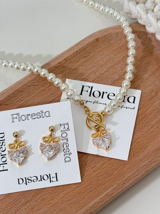 Sweet Giftbox Pearl Necklace 🎁